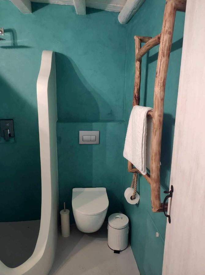 Apanemo Beach House Agios Nikolaos Kimolos Bagian luar foto